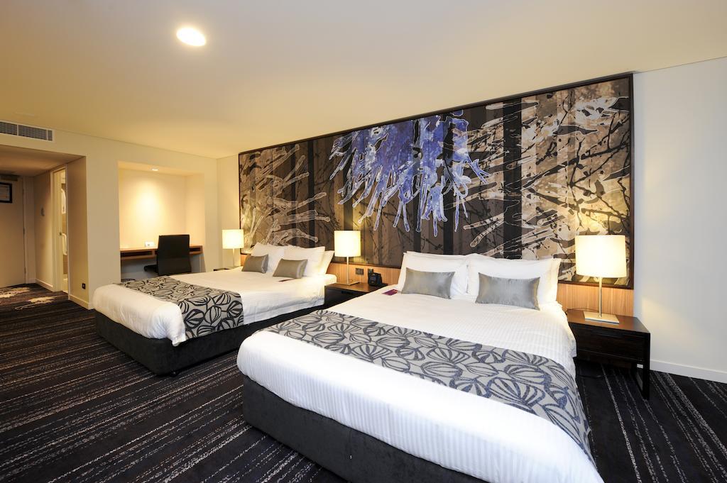 Mantra Gladstone Aparthotel Exterior photo