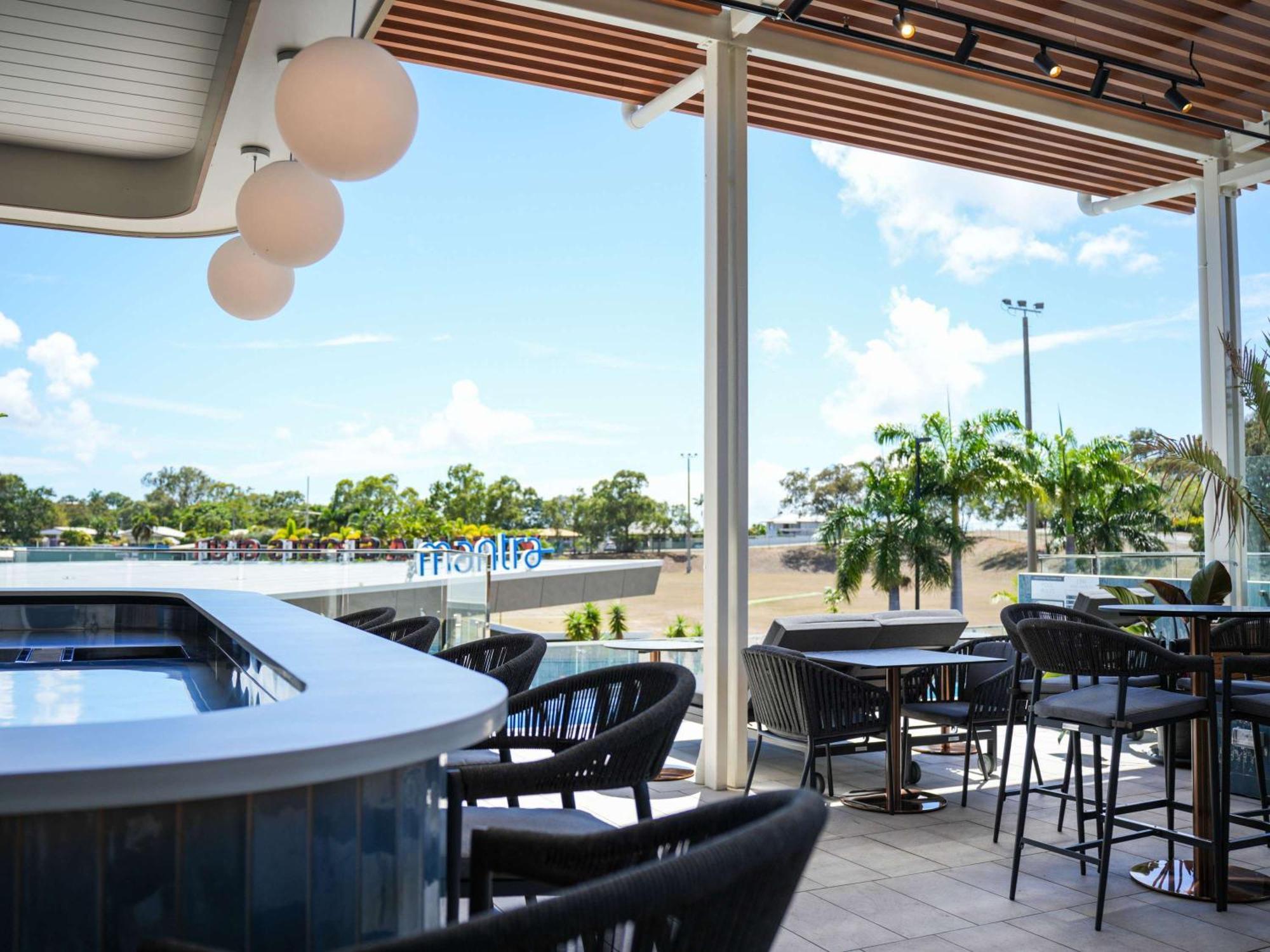 Mantra Gladstone Aparthotel Exterior photo